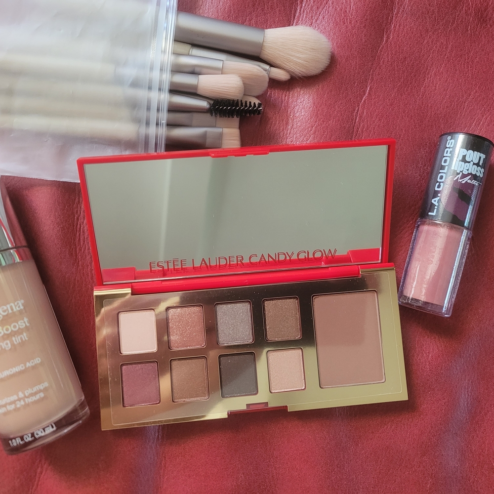 Estee Lauder Candy Glow Eyeshadow Palette Luxurious Neutral Shades Bundle